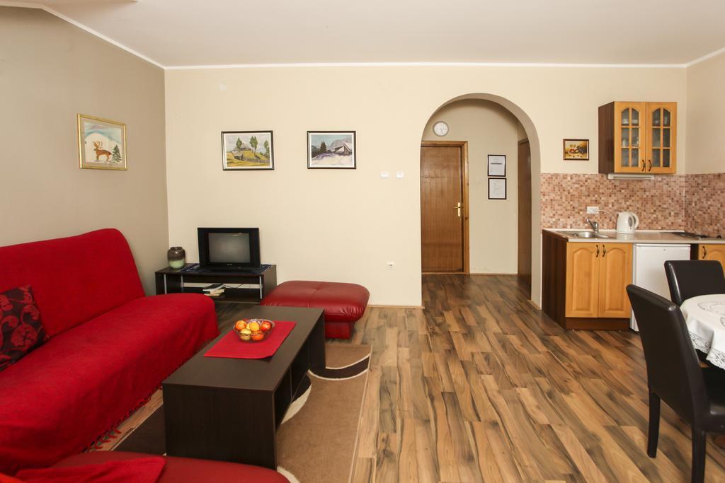 Apartments Izvor Vrdnik Zewnętrze zdjęcie
